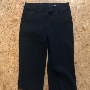H&M black Capri pants